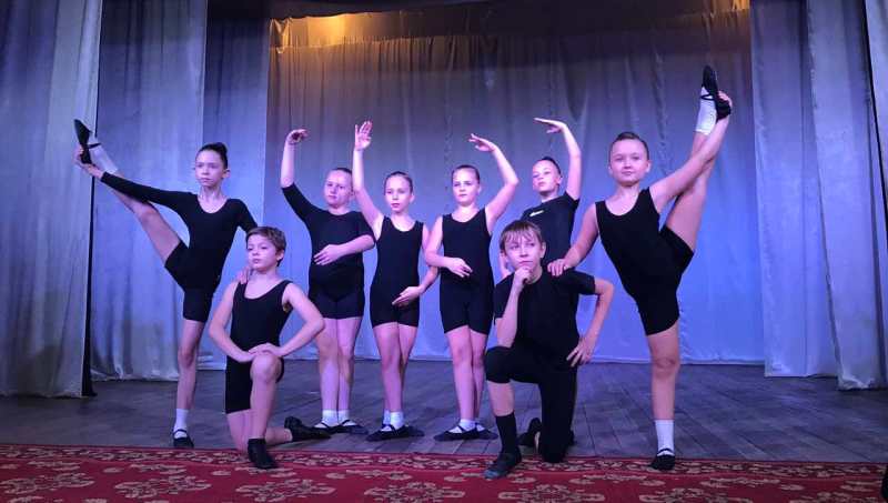 В гурьевском ДЮЦе открыл- ся новый танцевальный коллектив