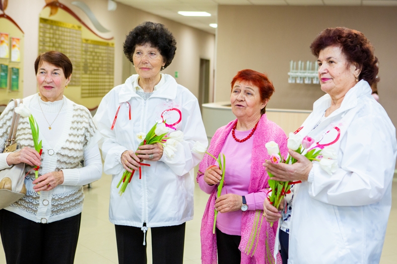 Весенние цветы для милых дам