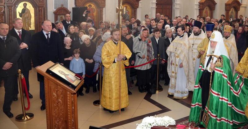 Патриарх Кирилл освятил храм в Калининграде