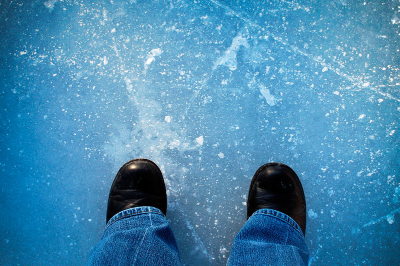 Осторожность на льду – залог вашей безопасности!