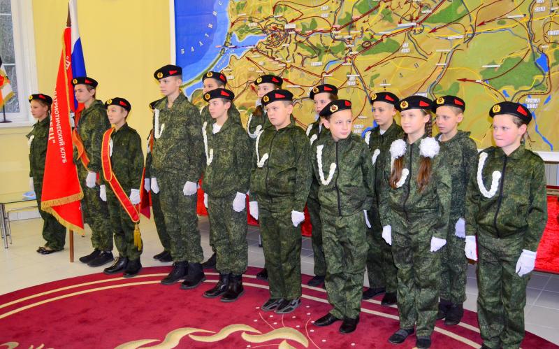 Яблоневские «гвардейцы» дали клятву на верность Отечеству