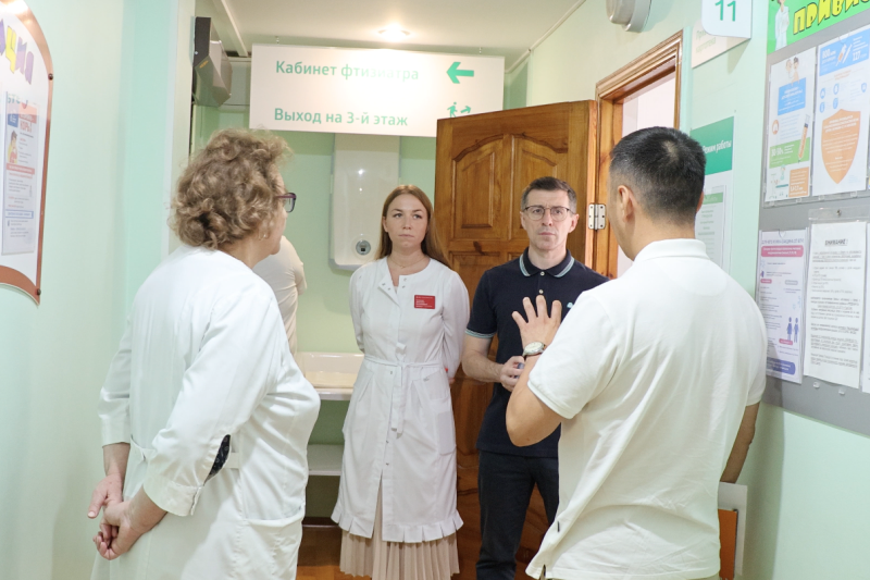 На днях Гурьевскую центральную районную больницу посетил исполняющий обязанности министра здравоохранения Калининградской области Сергей Дмитриев