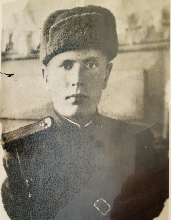 Юрий Николаевич ПАВЛОВ, погибший во время Великой Отечественной войны в районе поселка Ярославское.