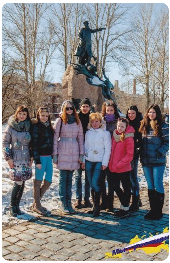 10-11-классники васильковской школы отправились в путешествие по большой России