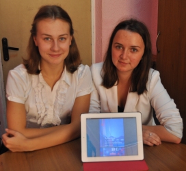 Катя РУДАКОВА и Лиза КИРИЧЕНКО,одиннадцатиклассницыгурьевской первой школы