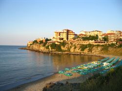 Болгария: золотые пески и розовые поля